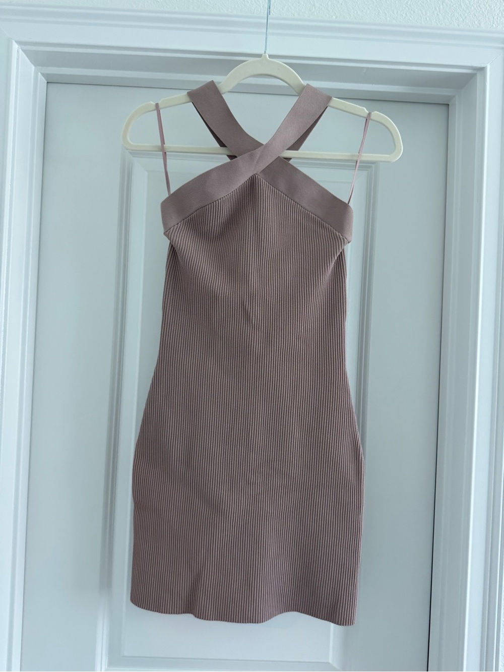 Babaton Sculpt Knit Women's Cross-Back Sleeveless Ribbed Dress in Mauve